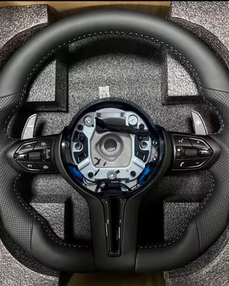Volante BMW in pelle