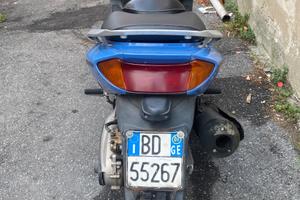 Yamaha T Max - 2001