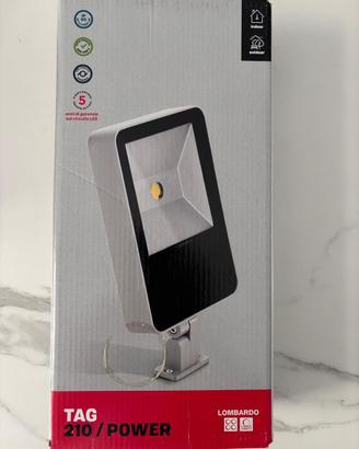 Lampade led indoor outdoor IP 65 (4500 LM)