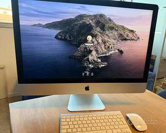 Apple iMac 27" con tastiera e Magic Mouse