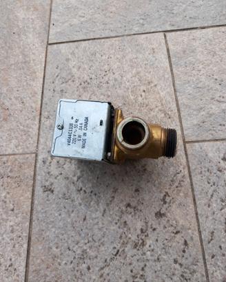 Valvola tre vie caldaia