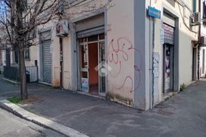 NEGOZIO A ROMA