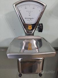 bilancia omega vintage. 