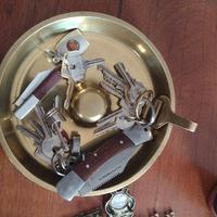 svuotatasche da tavolo in ottone