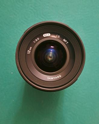 Obiettivo Samyang 12mm f 2.0 mft lumix
