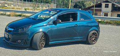 Opel corsa D sport