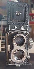 macchina fotografica a pozzetto 