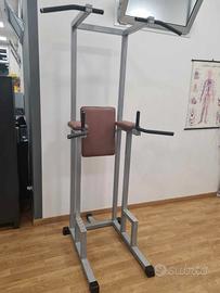 Combinata sbarra-parallele Technogym