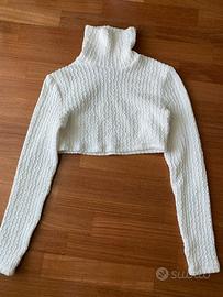 MAGLIONE CROP  a collo alto Bershka