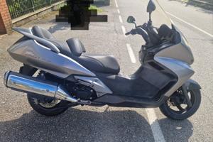Honda silver wing 400
