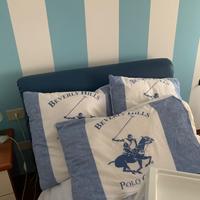 Letto singolo in ecopelle blu