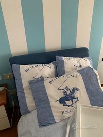 Letto singolo in ecopelle blu