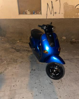 vespa et2