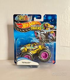 Hot Wheels Monster Trucks Color Shifters Totaled