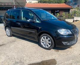 Volkswagen Touran 2.0 Conceptline Ecofuel