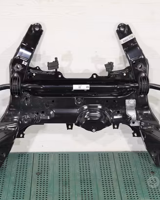 BMW F70 U06 F66 Supporto assale anteriore