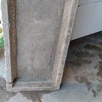 lavandino/abbeveratoio antico pietra 