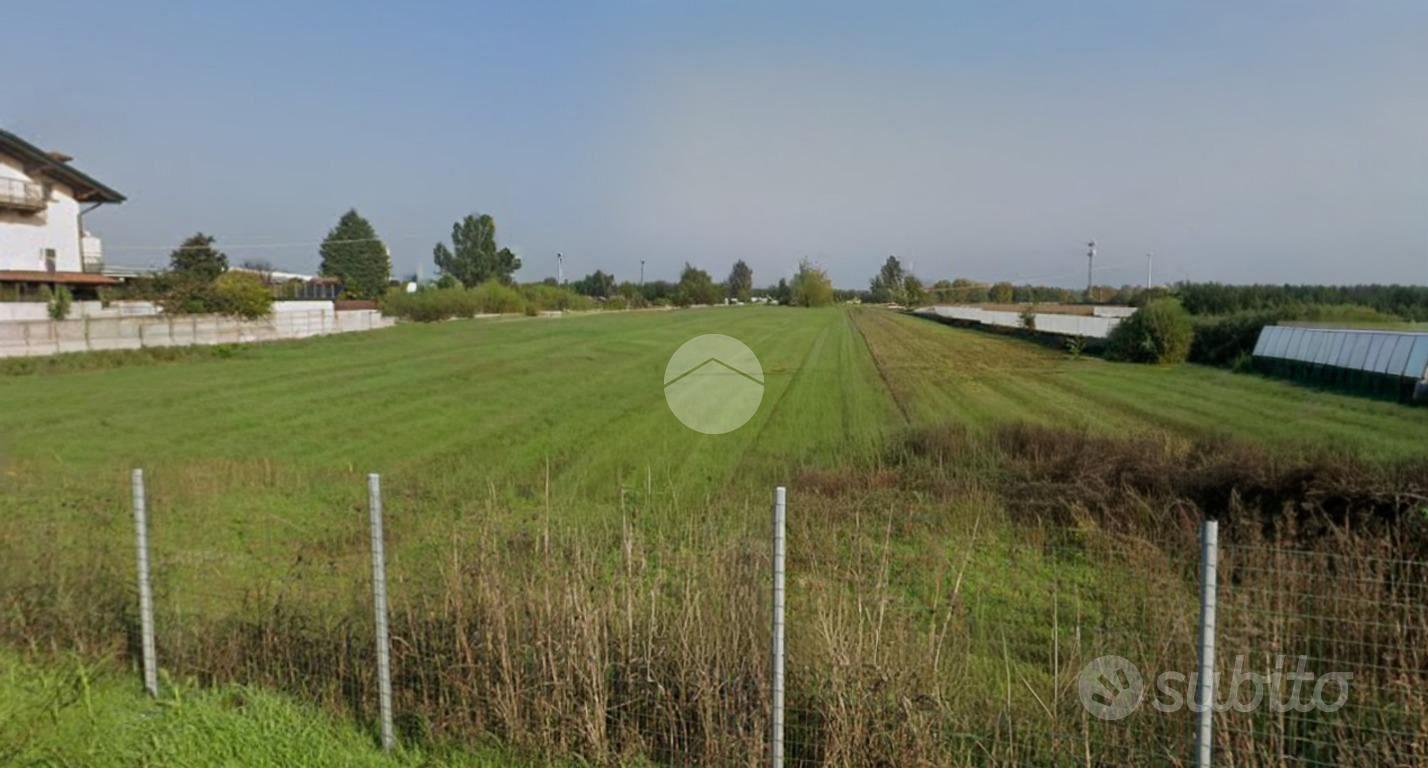 TERRENO A PALOSCO - Vista 3