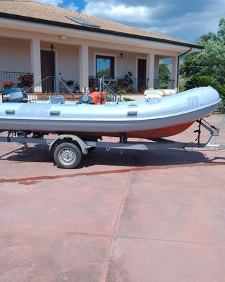 gommone motore e carrello