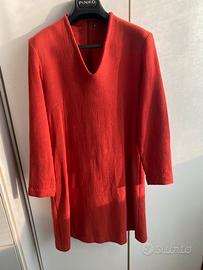 Abito in lana rosso indicato per il Natale