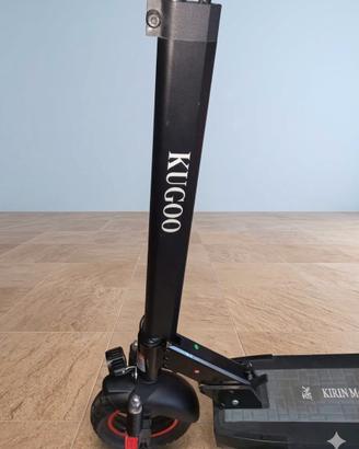Monopattino elettrico KUGOO KIRIN M4 PRO