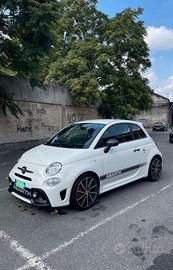 Abarth 595 Competizione record Monza