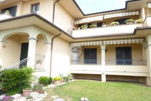 3 LOCALI A PIEVE PORTO MORONE
