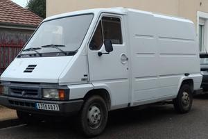 C.e.r.c.o. pezzi carrozzeria Renault master 1995