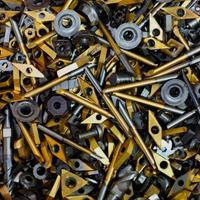 ? compriamo widia tungsteno ?