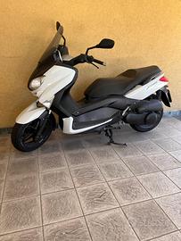 Yamaha xmax 250 2012
