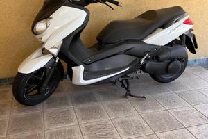 Yamaha xmax 250 2012