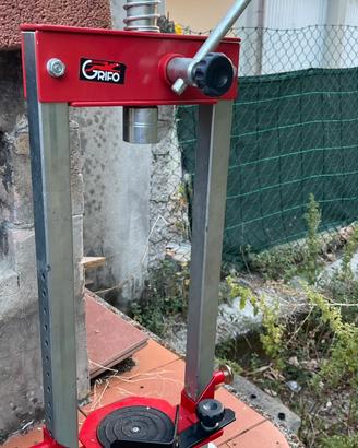 Tappatrice a colonna