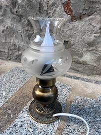 Lampada da tavolo vintage