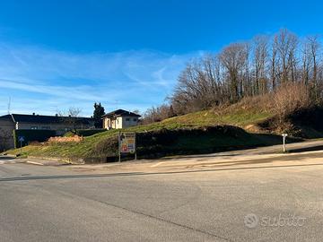 Terreno edificabile con rustico