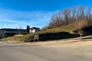 Terreno edificabile con rustico