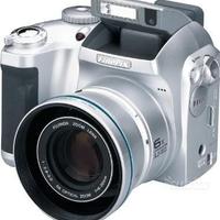 Semi-vintage Finepix S304