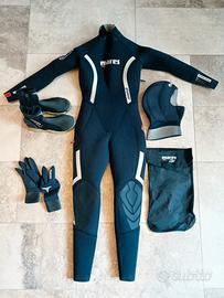 Set muta umida 5 mm XS accessoriata Pioneer Mares