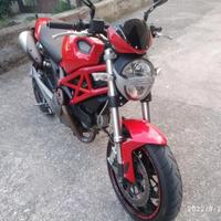 Ducati Monster 696plus Plus