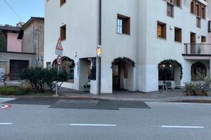 Negozio , commercio , artigianato