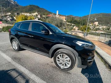 Hyundai tucson  Xpossible