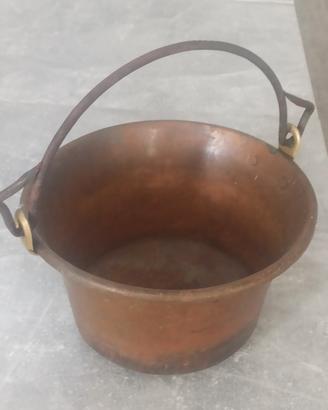 Pentola in rame vintage 