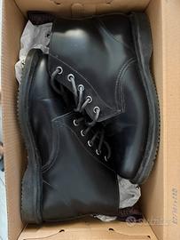 Scarpe Dottor Martens