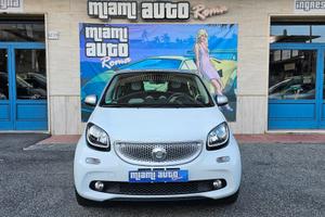 Smart Forfour 70 1.0 twinamic Passion NAV RETROCAM
