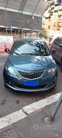  Lancia Ypsylon gold Hybrid 