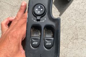 Pulsantiera alza cristalli elettici alfa romeo 147