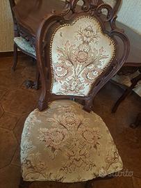 Tavolo antico con 6 sedie