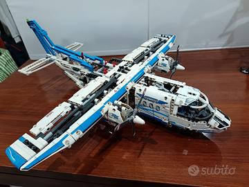 aereo lego technic da carichi