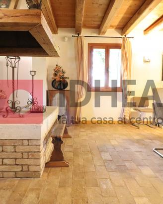 VILLA BIFAMILIARE VISNADELLO RIF. US6
