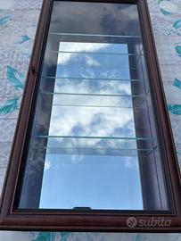 Vetrina portaoggetti