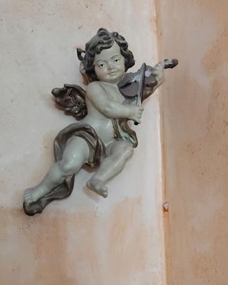 Angioletto che suona il violino